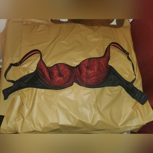 Comfortable sexy red bra 36DD - Picture 1 of 5